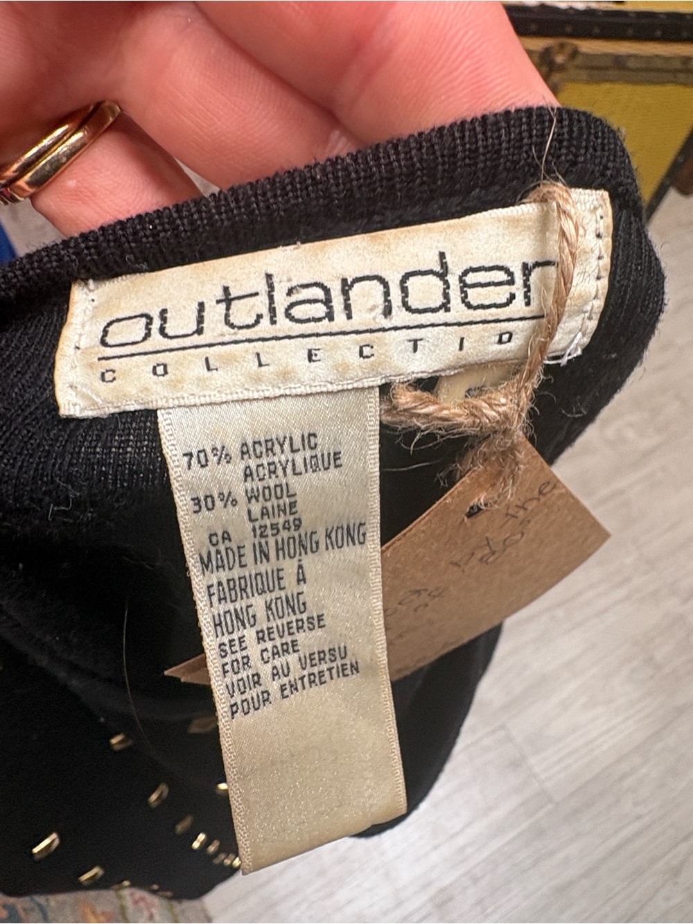 Vintage Outlander Studded Sweater Sz Sm-M - Picture 7 of 9